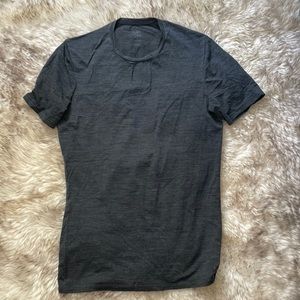 mens medium icebreaker merino wool base layer